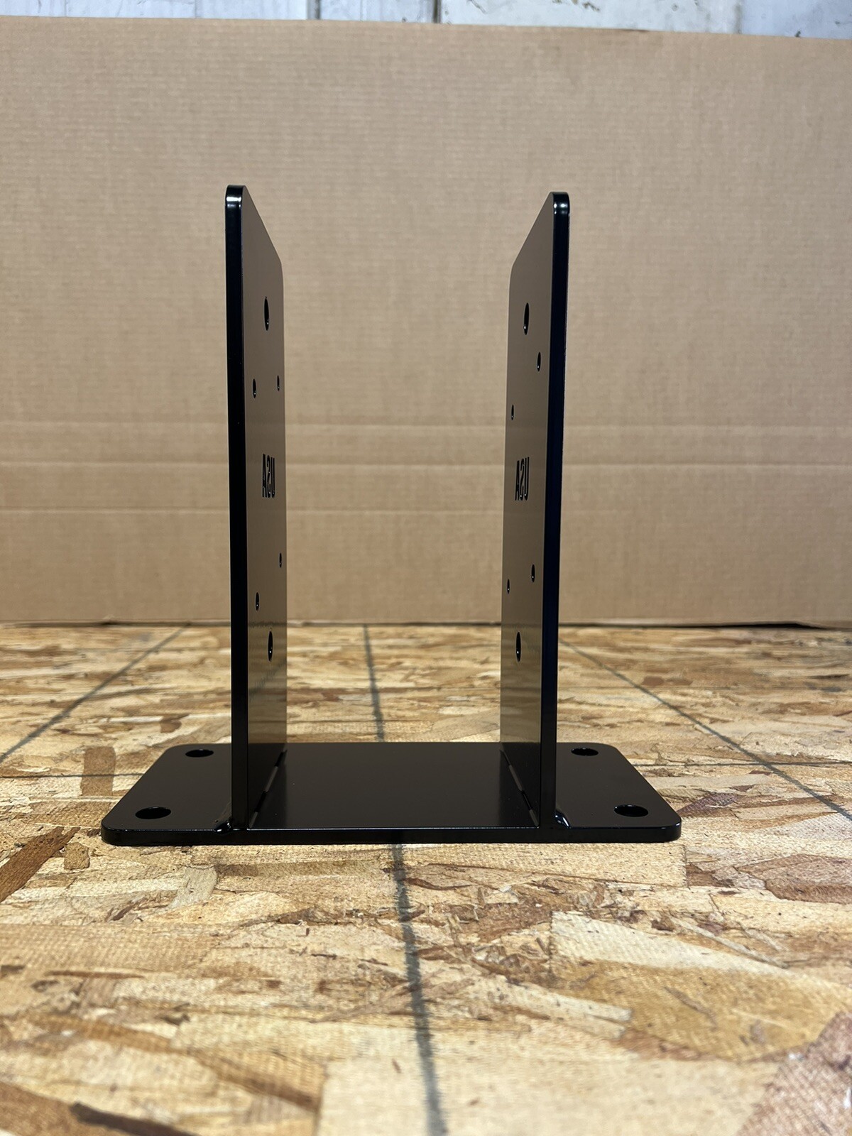 Post Bracket, 6×6 Pole Barn Bracket, Dry Set