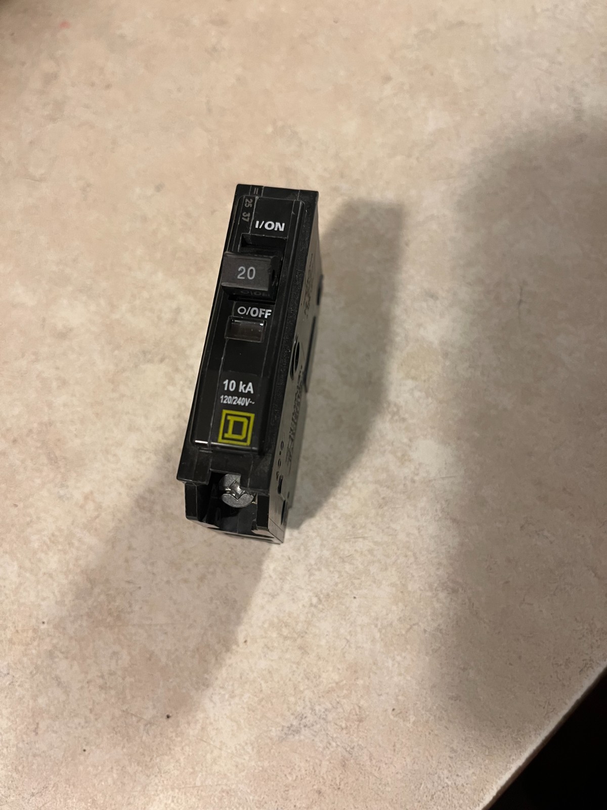 Square D QO120 20A 1 Pole 120/240V Plug In Circuit Breaker