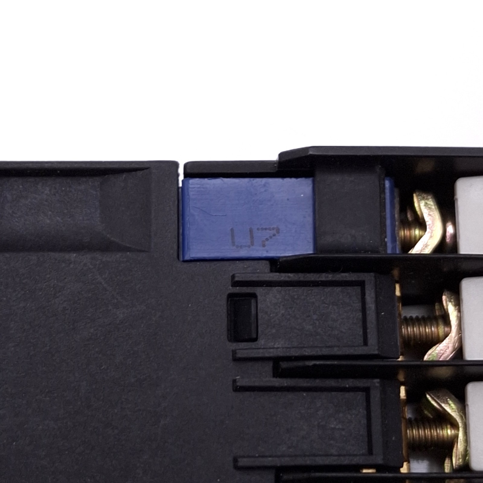Telemecanique LC1K0610U7 Contactor, 3-Pole NO, 1NO Aux, 15A Max, 240VAC Coil