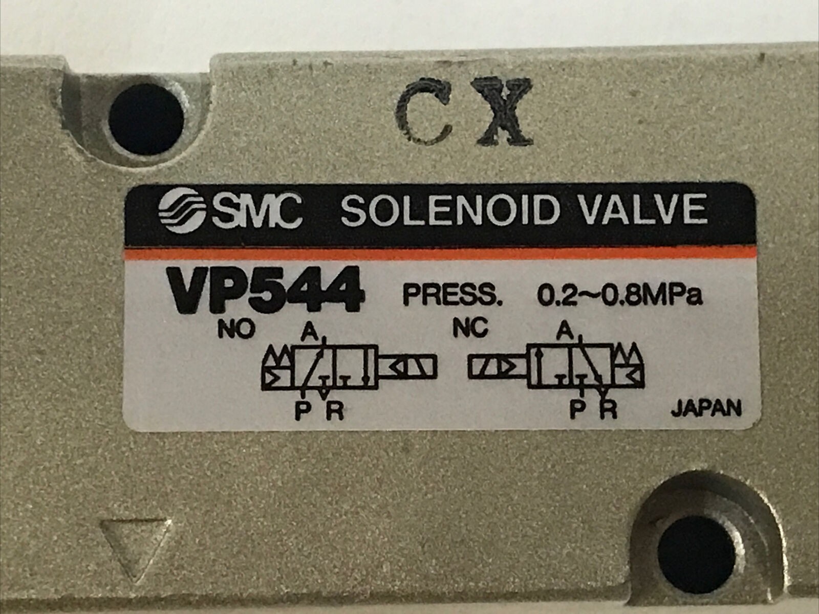SMC VP544 Solenoid Valve 0.2-0.8 MPa DC21-26V