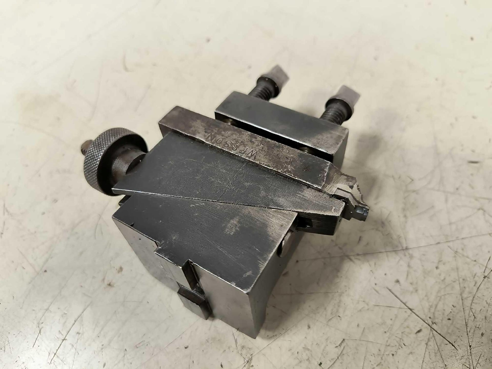 Pile of B&S & Somma Screw Machine Tool Holders Tool Post Circular Holders