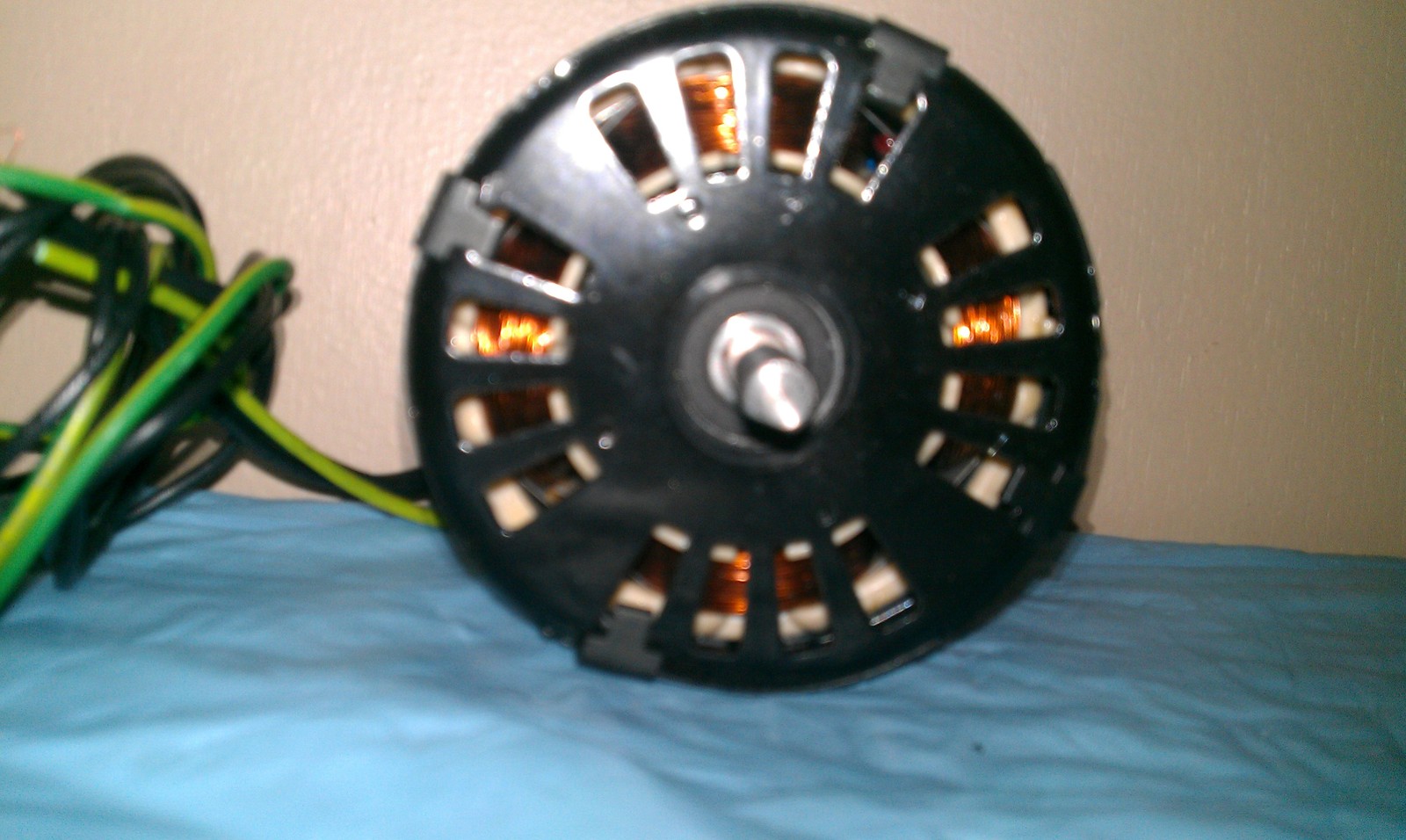100261-111 KOOLTRONIC motor 115v 1.55a 1300/1550 rpm type U63