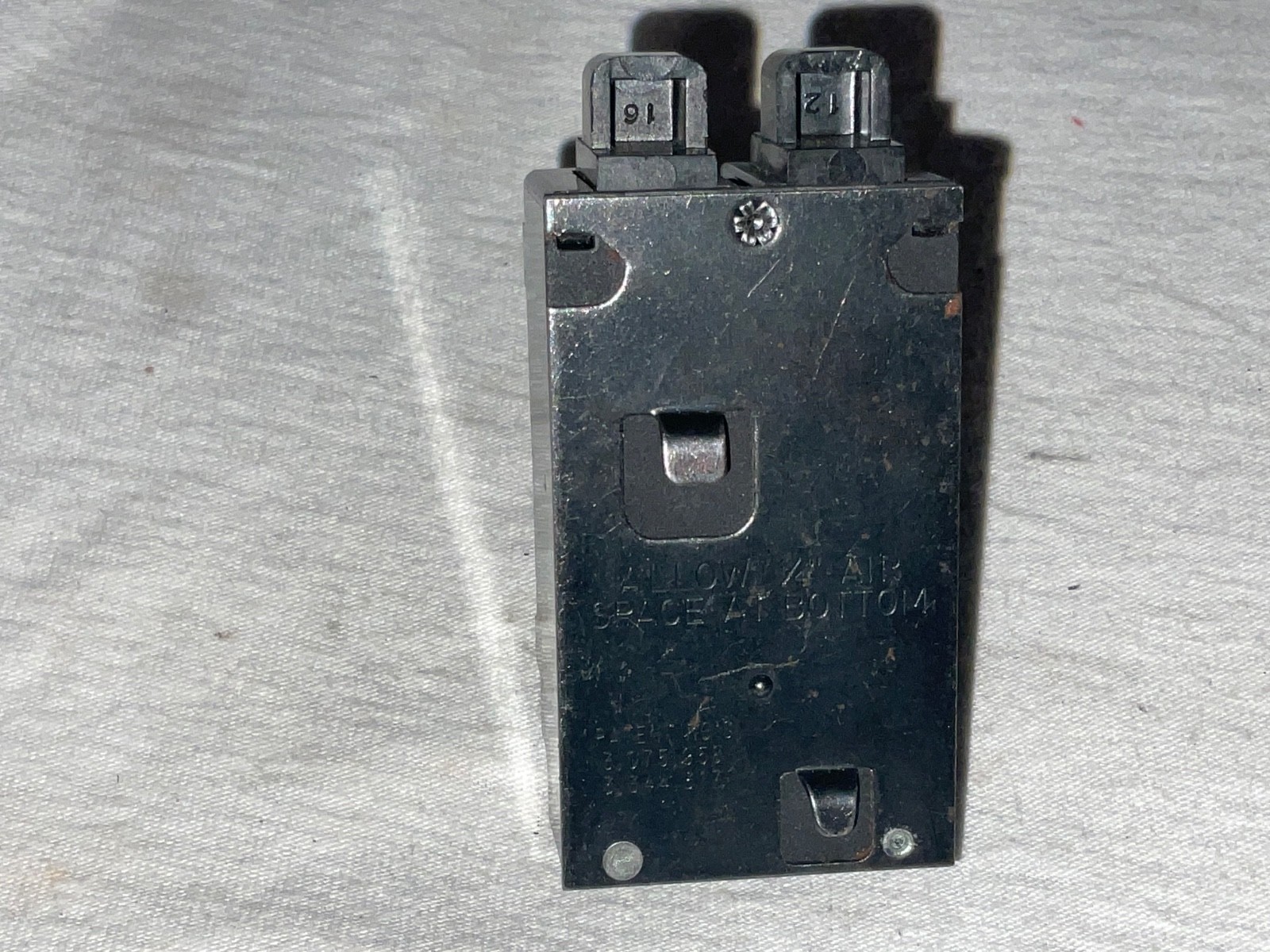 Pushmatic Bulldog P2020 Circuit Breaker 2P 20A 120V CU/AL Electrical MG5134