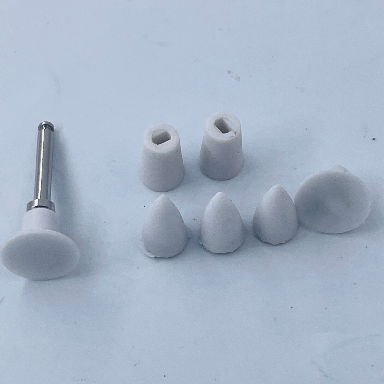 SHOFU ONEGLOSS Type One Gloss FINISHING POLISHING Cup Points Mendrel Dental
