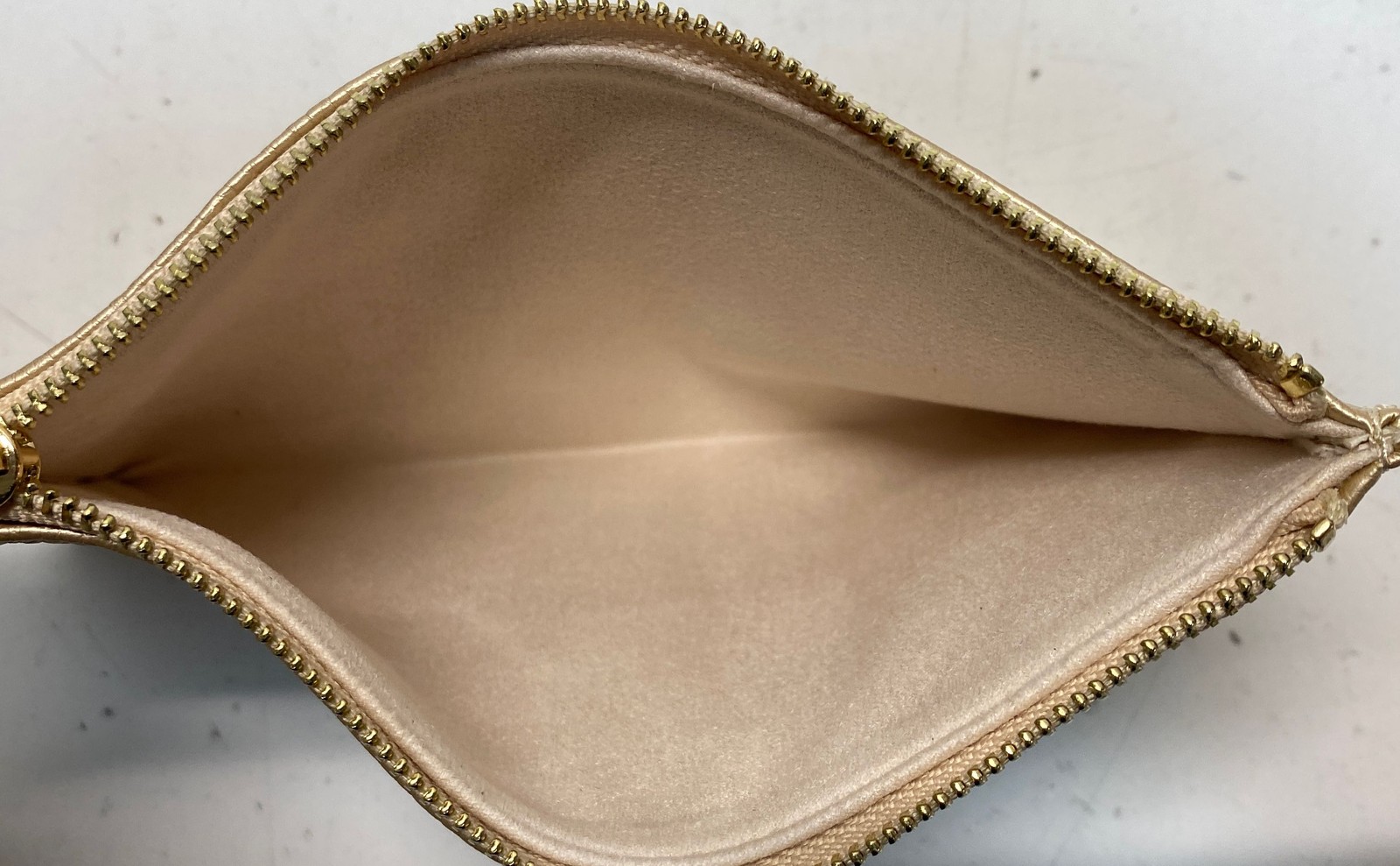 Suzanne Kalan Metallic Gold Pebbled Leather Jewelry Travel Case Set Box Dust Bag