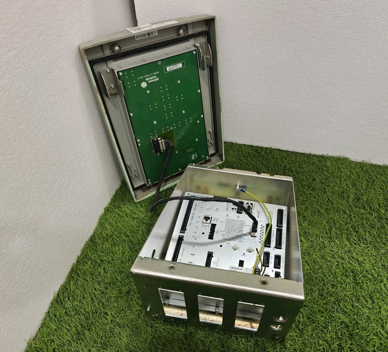 JOHNSON CONTROLS SABROE UNISAB III 4214-001 DISPLAY CONTROLLER UNIT 4209-001