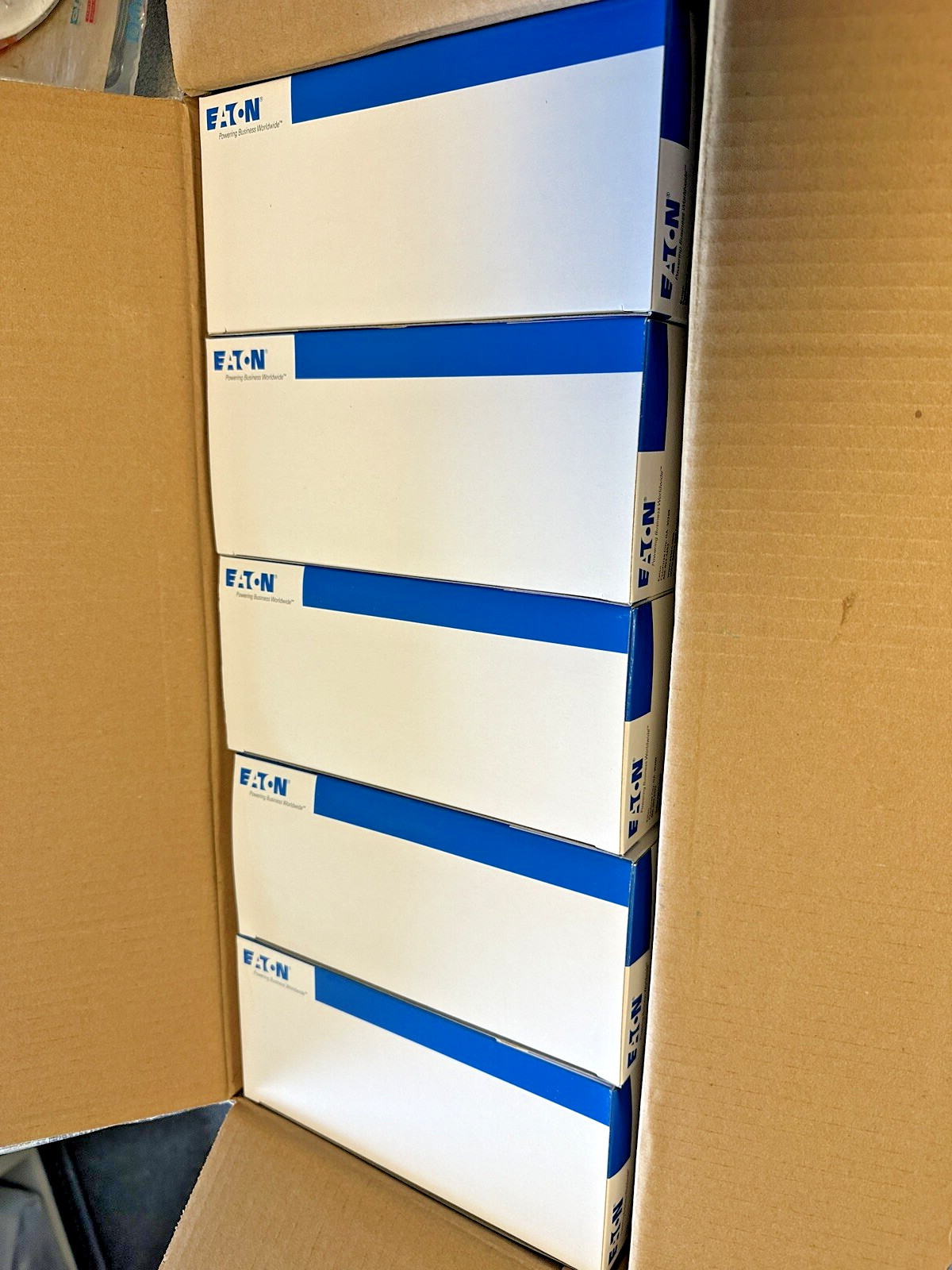 NEW Case lot 50 EATON 1242-7W-BOX 4-Way Toggle Switch White 15A 120/277V Qty. 50