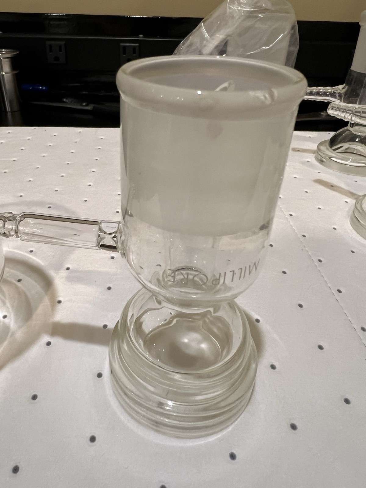 Vacuum Filter Fritted Glass Support Base 300mL, 47mm Millipore-Style 11pc Lot