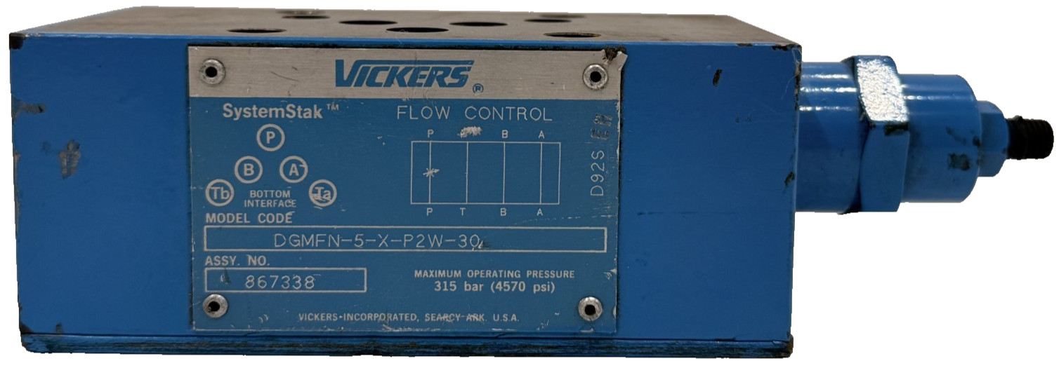 NEW EATON VICKERS DGMFN-5-X-P2W-30 FLOW CONTROL VALVE DGMFN5XP2W30