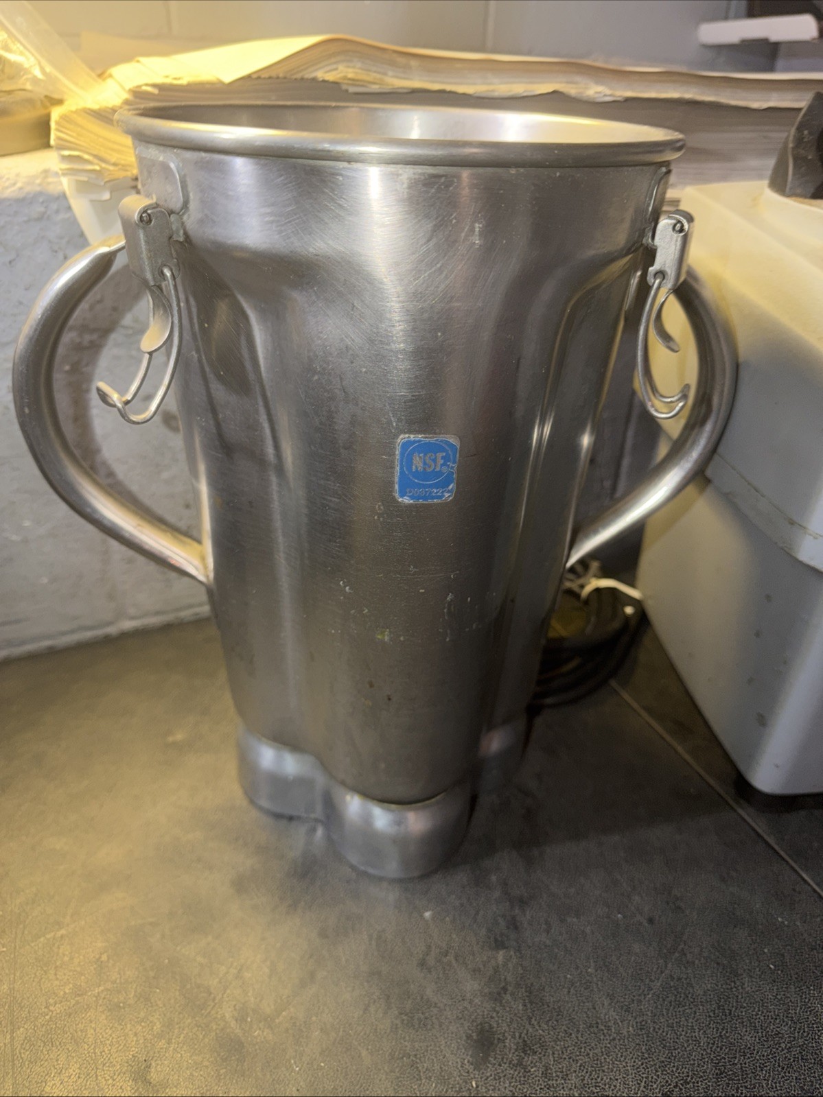 Waring Commercial Heavy Duty Blender 3-Speed (please read details) WORKS!!