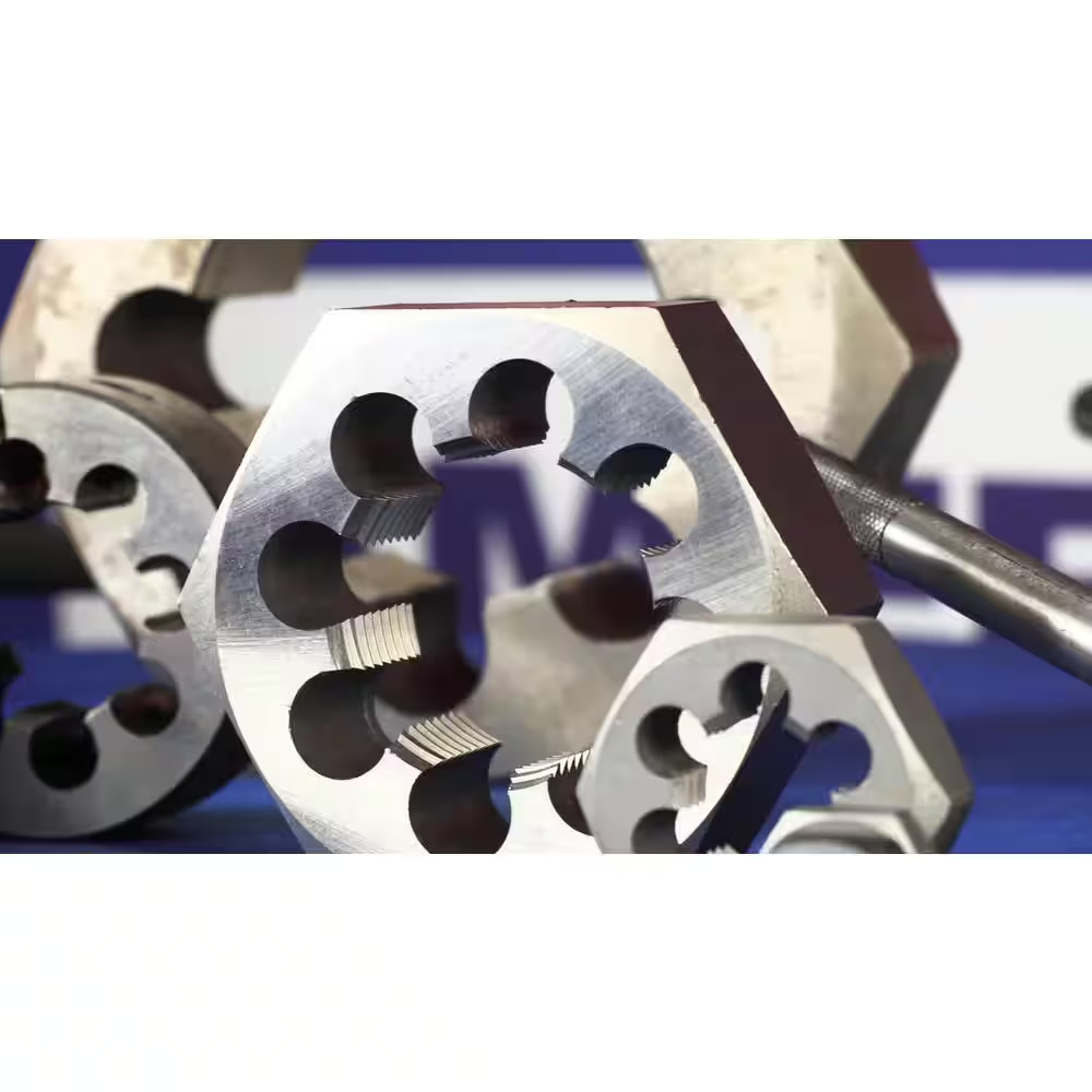 1/8 In., 1/4 In., 3/8 In., 1/2 In., 3/4 In. and 1 In. Carbon Steel NPT Pipe Die