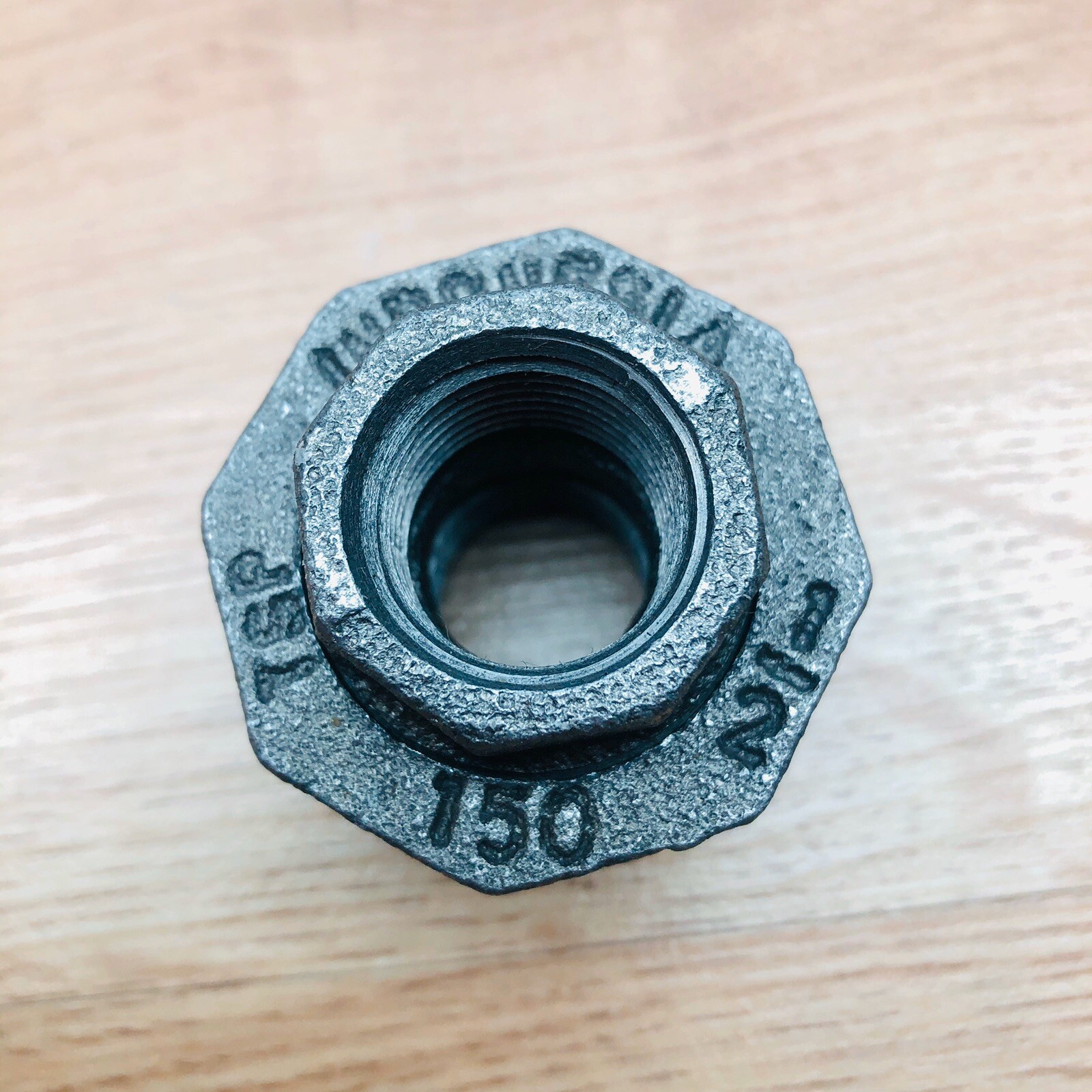 LOT OF 6 INDONESIA 1/2″ BLACK MALLEABLE IRON PIPE FITTING THREADED