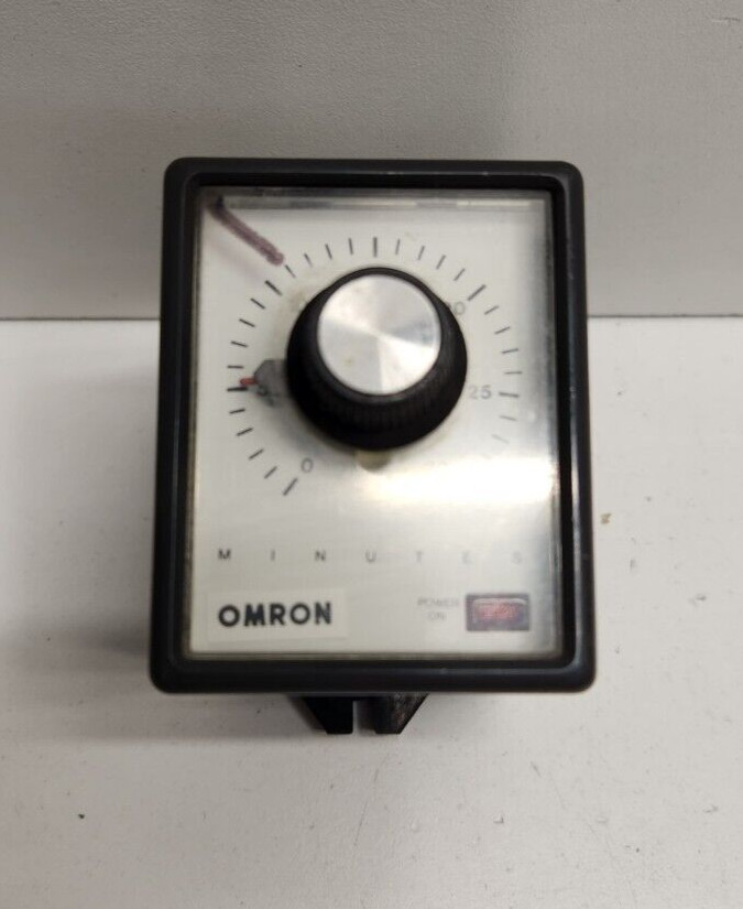 GUARANTEED! OMRON 120V 0-30 MIN ANALOG TIMER RELAY STPMNHAG