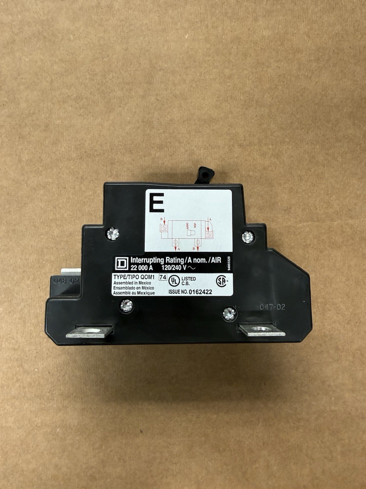 BRAND NEW Square D QOM100VH8106 22kA 2 Pole 100 Amp Bolt On Main Circuit Breaker