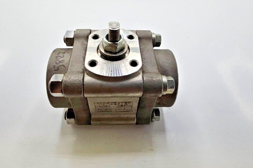 FLOWSERVE/WORCESTER A351 CF8M BALL VALVE 11/4 4466TSE R2 316 TFE CWP 1000 400°