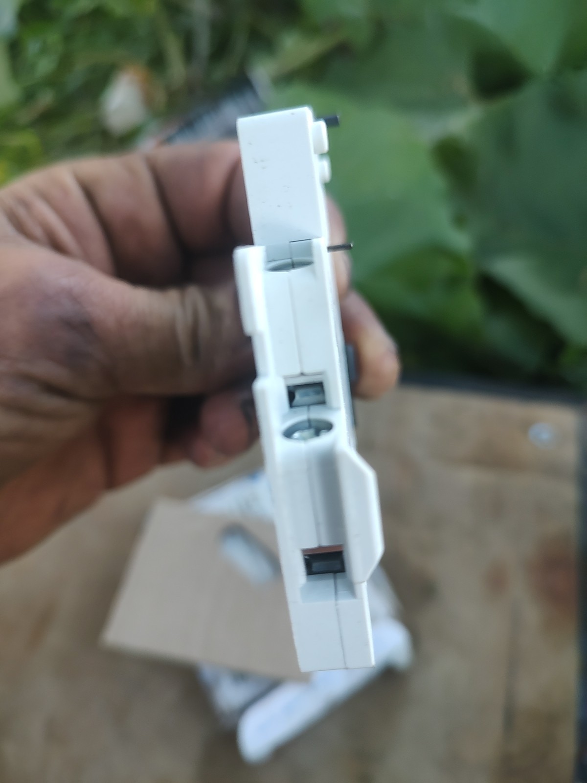 6 ampAuxillary Switch/ contact