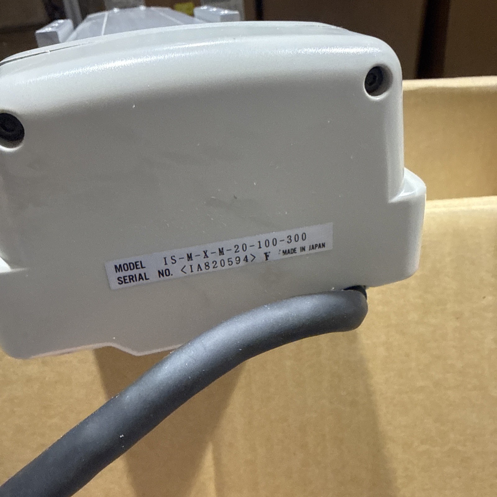 NEW* IAI IS-M-X-M-20-100-300 SINGLE AXIS ELECTRIC LINEAR Actuator 300mm Stroke
