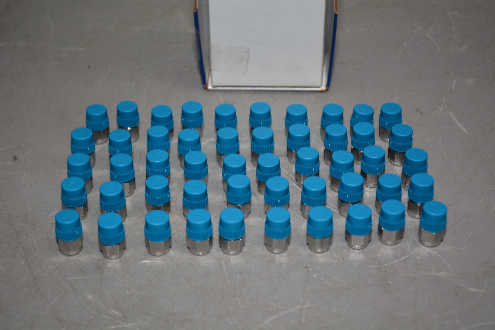^ Swagelok 50 Piece Lot SS-2-P Pipe Plug 1/8″ #X2965