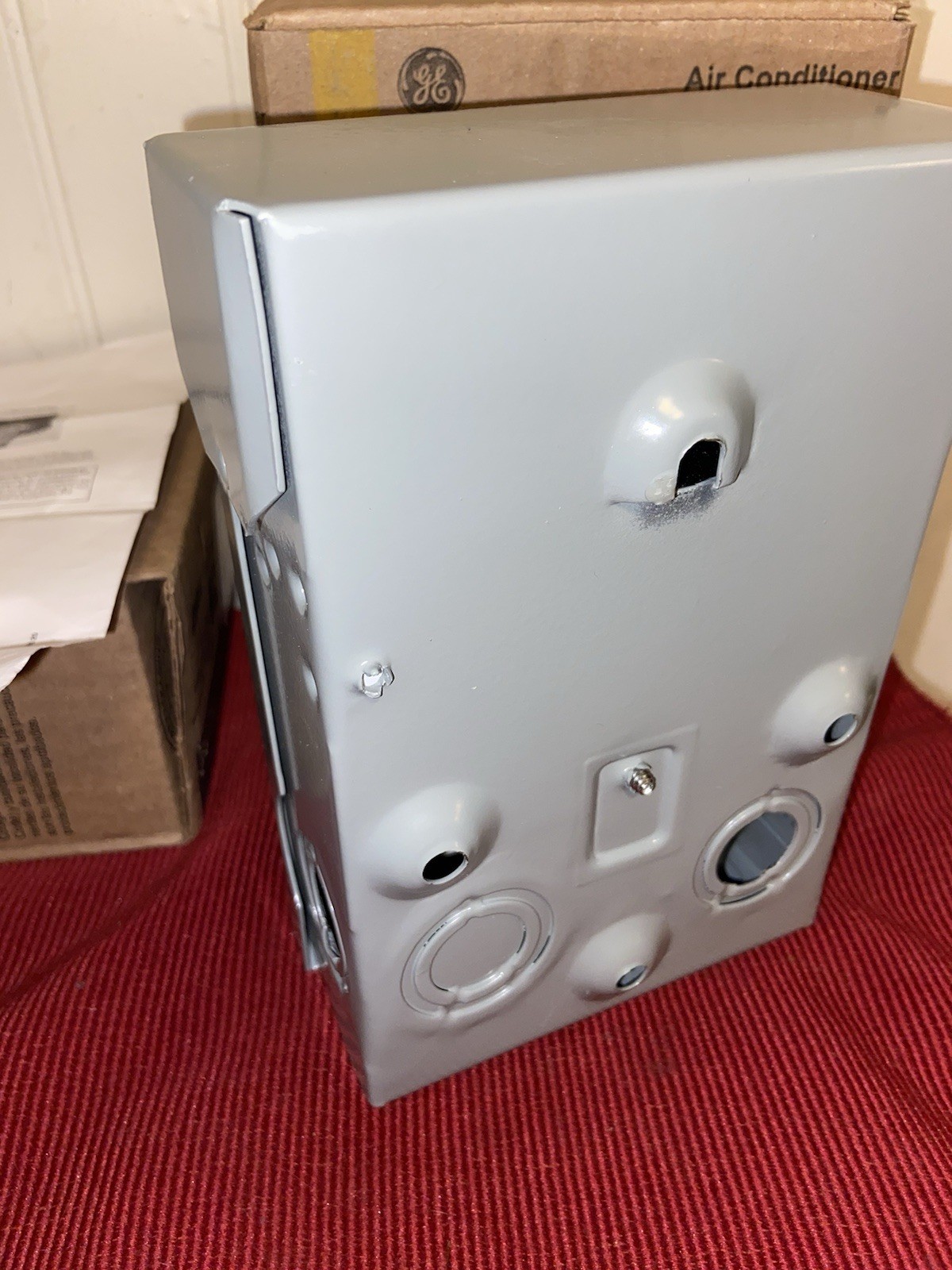 GE TF30RCP Air Conditioner Disconnect [30-Amp 120/240Volt Fused]