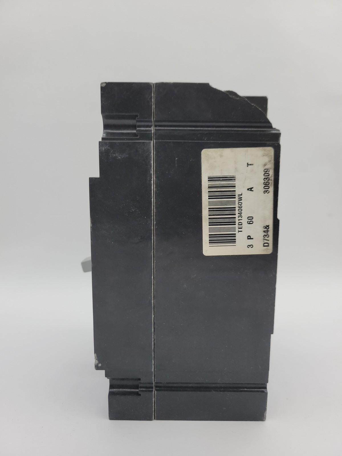 General Electric TED134060WL Bolt-On Circuit Breaker 60A 3P 480VAC 18KA TED