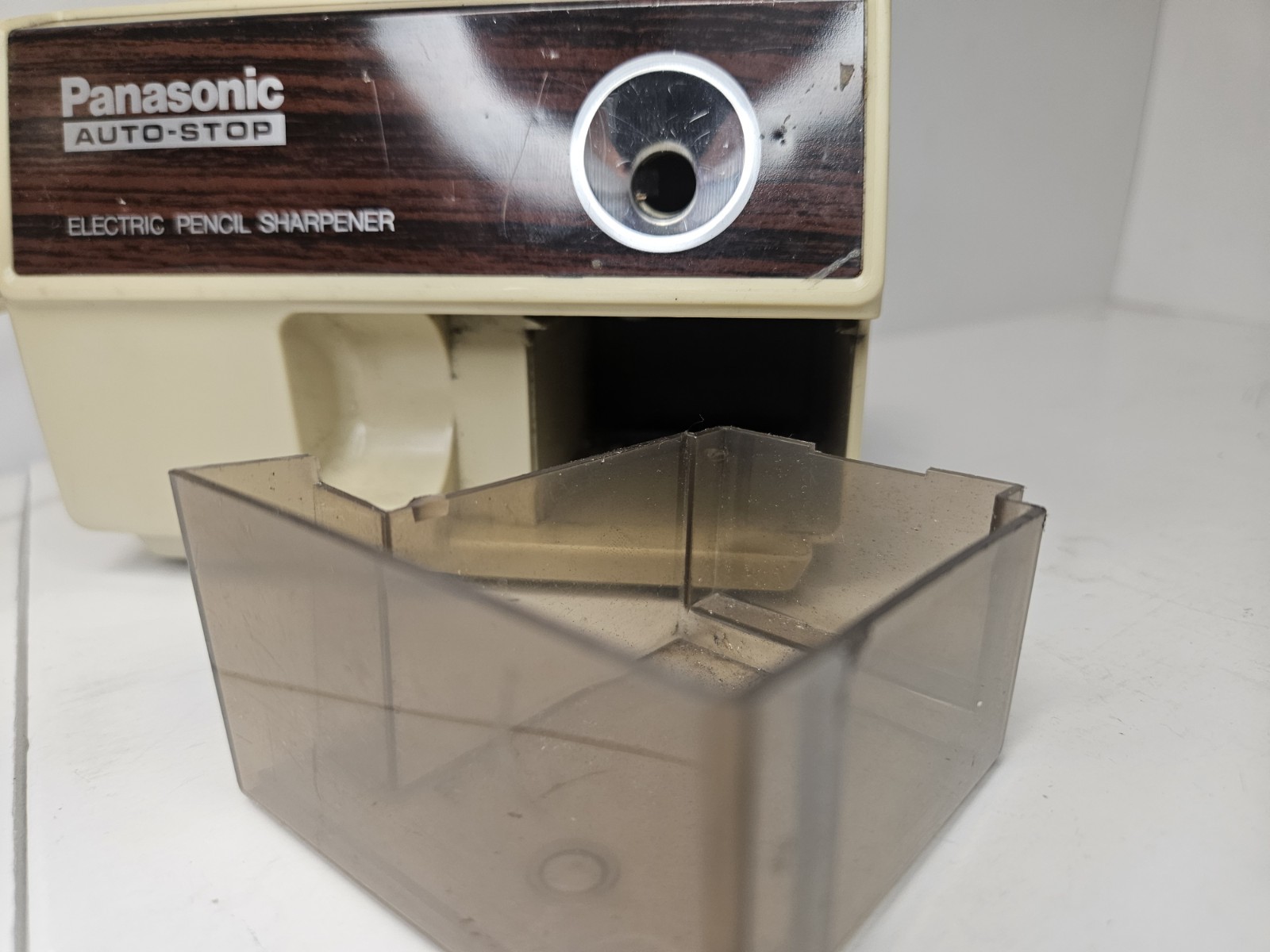 Vintage Panasonic KP-110 Auto-Stop Electric Pencil Sharpener Made in Japan Works
