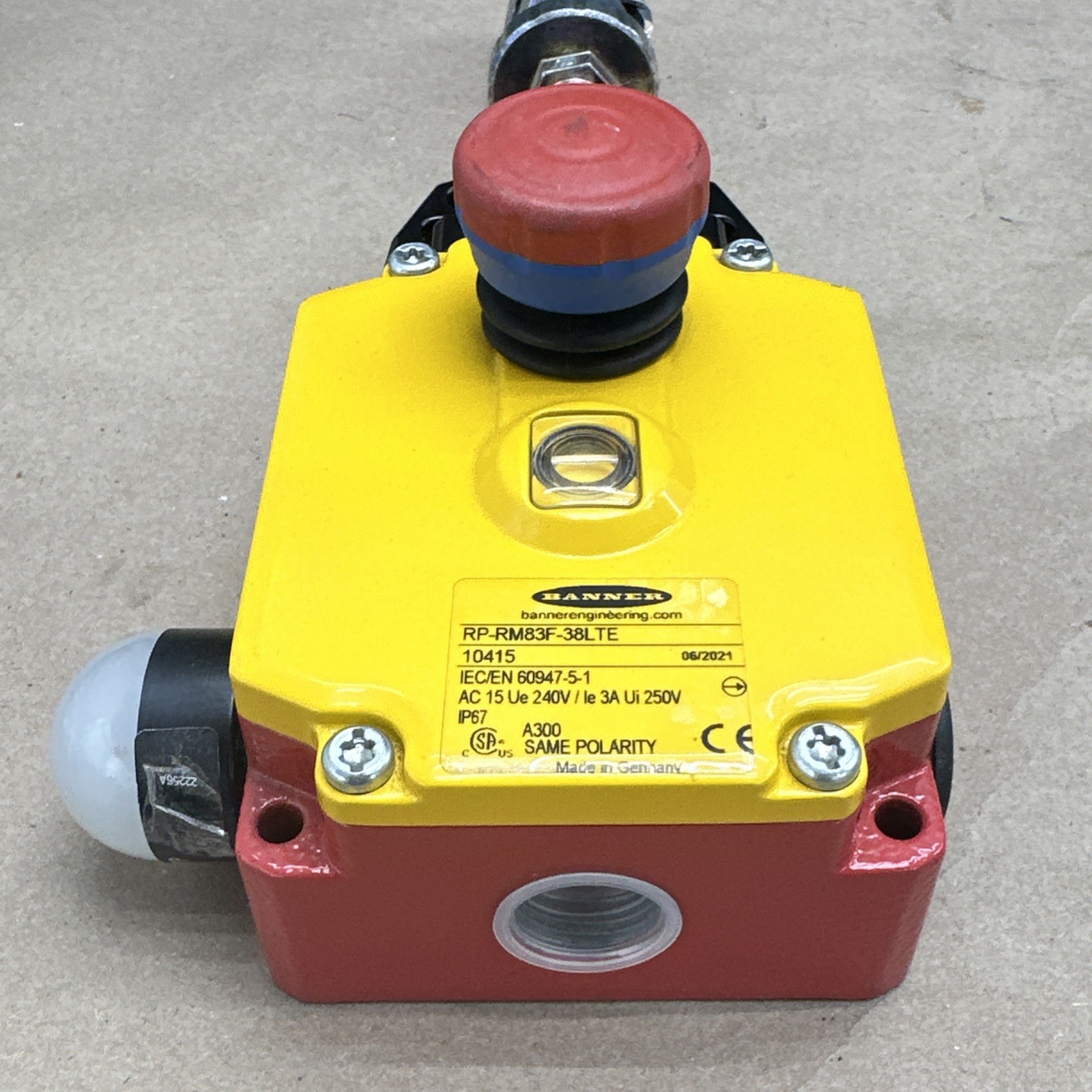 Banner RP-RM83F-38LTE Rope Pull with Emergency Stop 10415 – NEW NO BOX SURPLUS