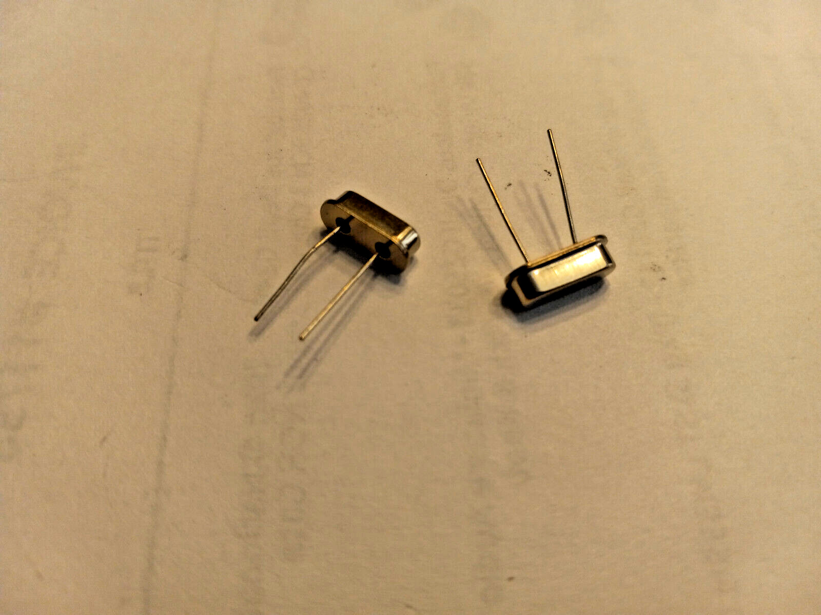 (Lot of 2) 12.000 MHz Crystal Wire Leads HC-49/S USA Seller