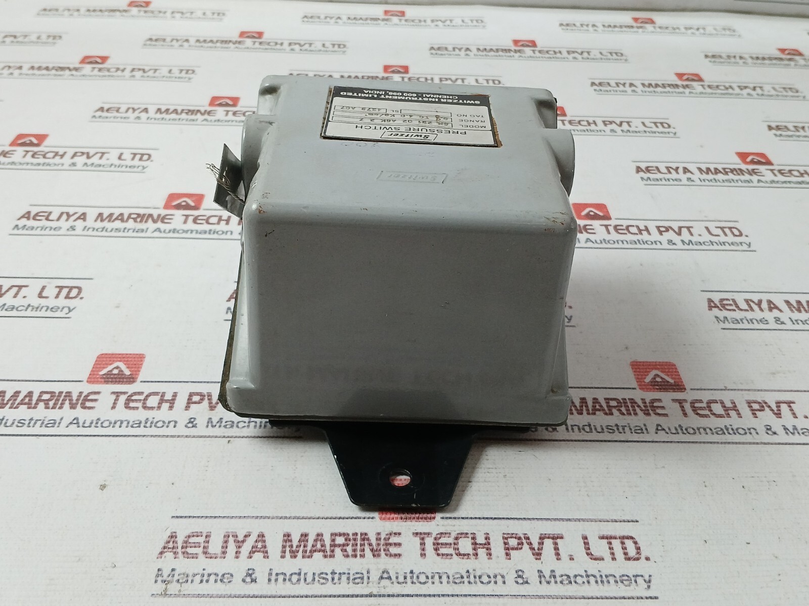 Switzer GM 281 02 A6K 2 Z Pressure Switch 5A 250VAC 0.4 To 4.0 KG/CM2