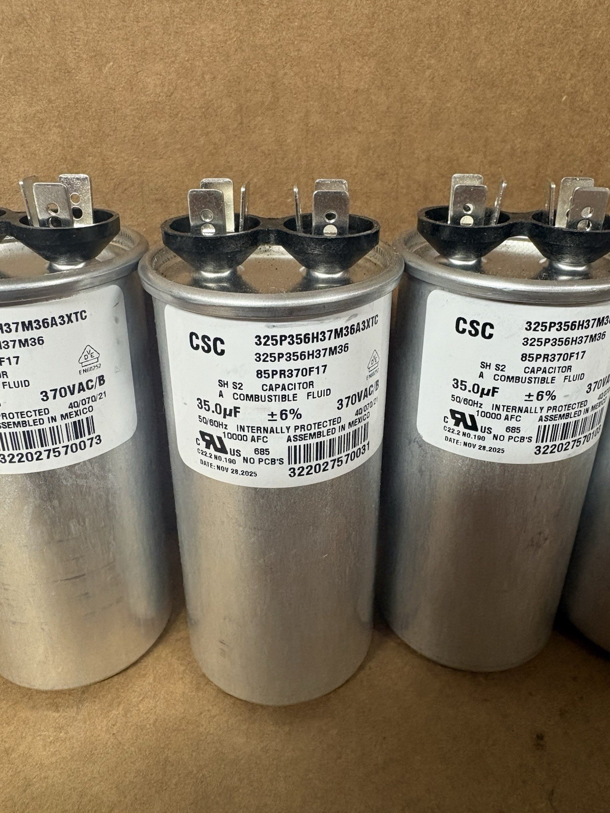 5 Pack CSC 35 uF Run Capacitor 35 MFD, 370V, Round, 50/60Hz LB23