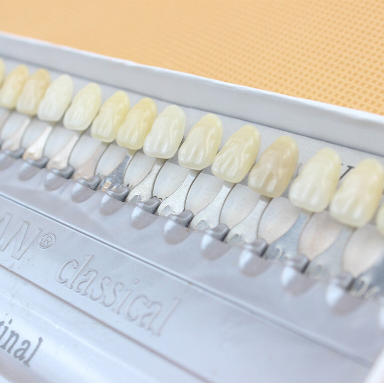 VITAPAN 16 Colour Tooth Shade Guide Classical First Copy Teeth Whiten Model