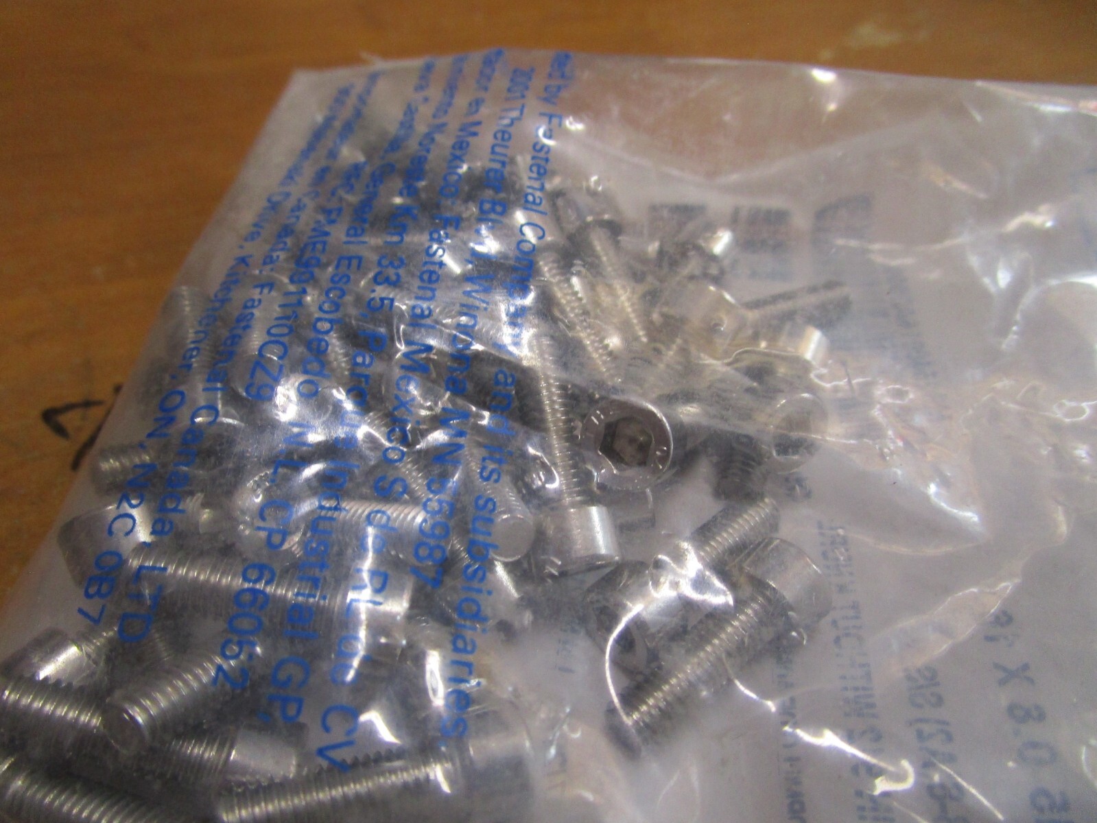 M5-0.8 x 16mm ISO 4762/DIN 912 Hex A2-70 Stainless Steel Socket Cap Screw QTY 50