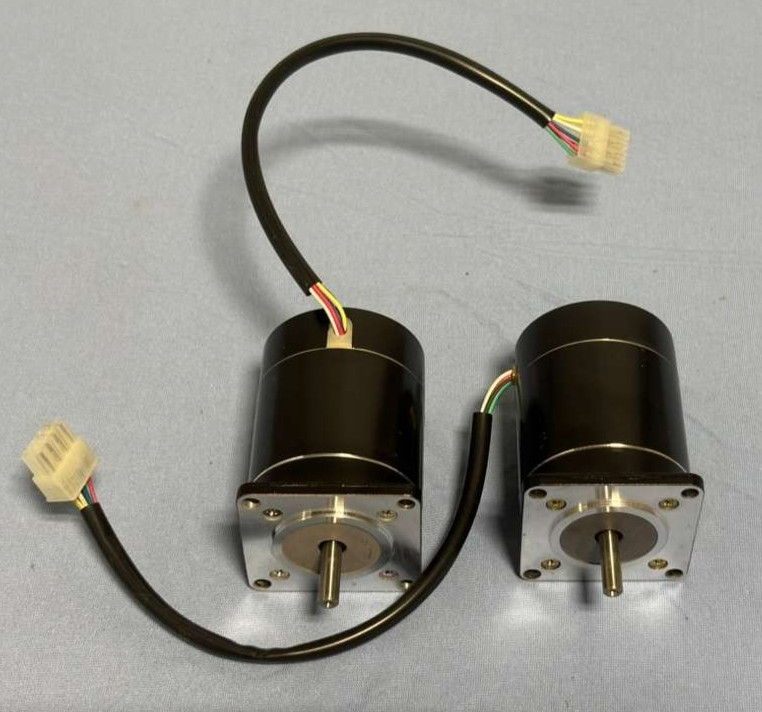 *LOT OF 2* Vexta Oriental 2-Phase Stepping Motor Model C6190-9212