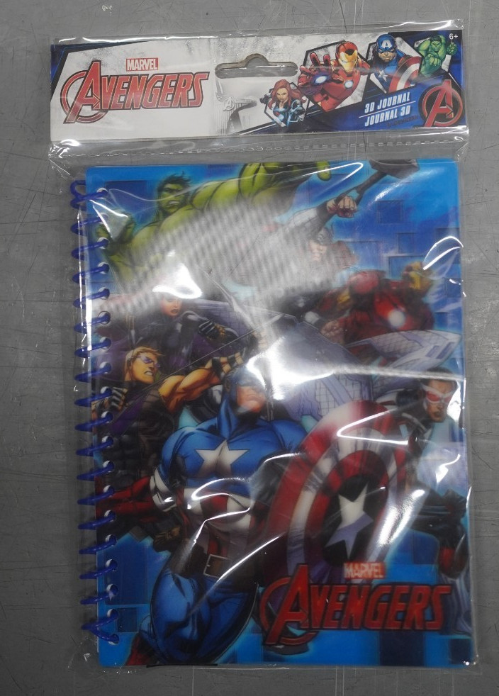 MARVEL AVENGERS 3D WRITING JOURNAL FOR NOTES SCHOOL OR DIARY NEW SEALED