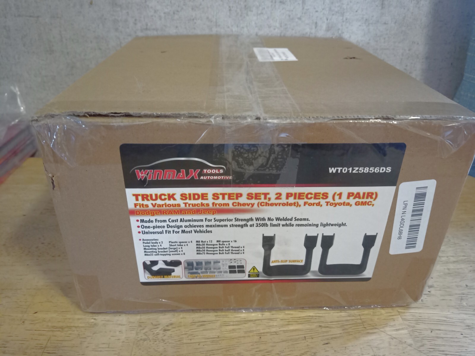 Brand New Winmax Black Powder Coated Steps Fits Most Trucks WT01Z5856DS STRONG!