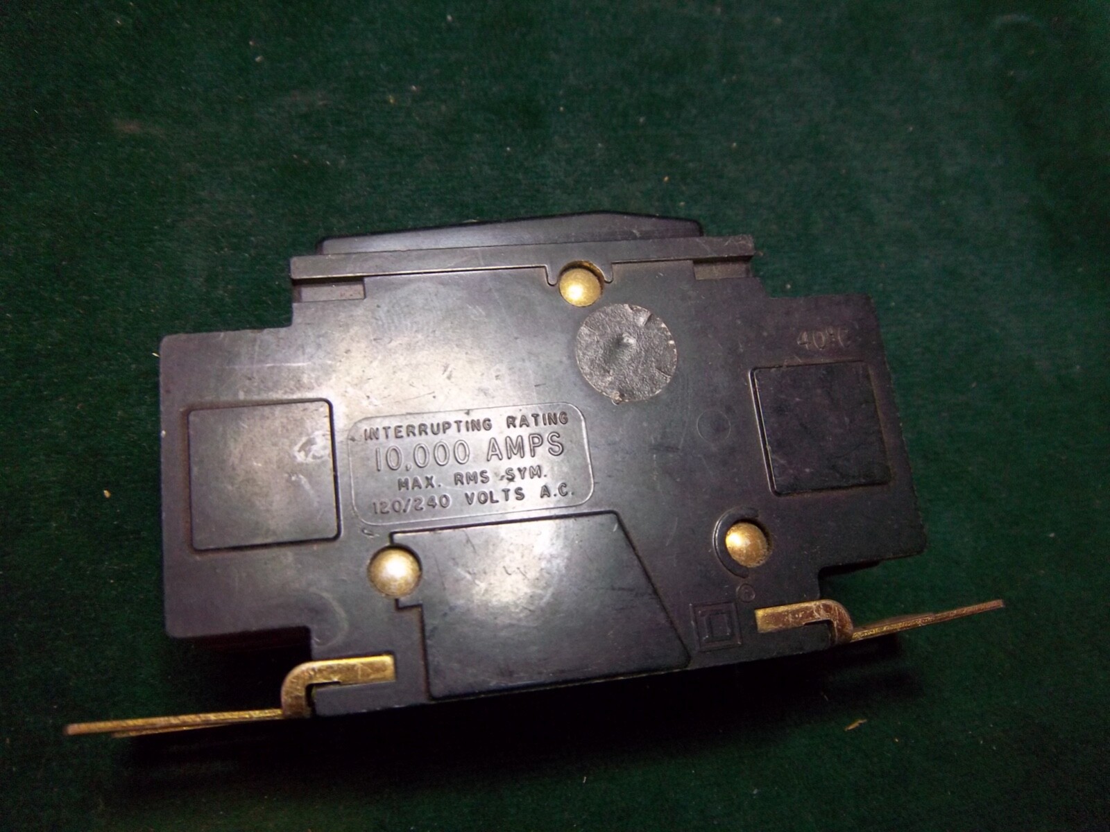 USED SQUARE D QOI210 2-Pole CIRCUIT BREAKER 10 Amp- Good Condition~Aisle J