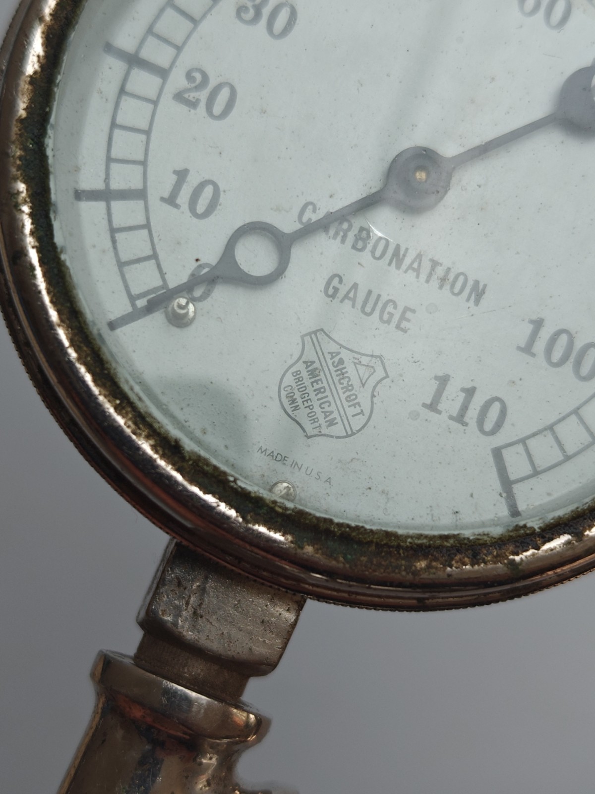 Ashcroft Carbonation Gauge 3″ Range: 0-110# Test Valve. Bridgeport Conn. U.S.A