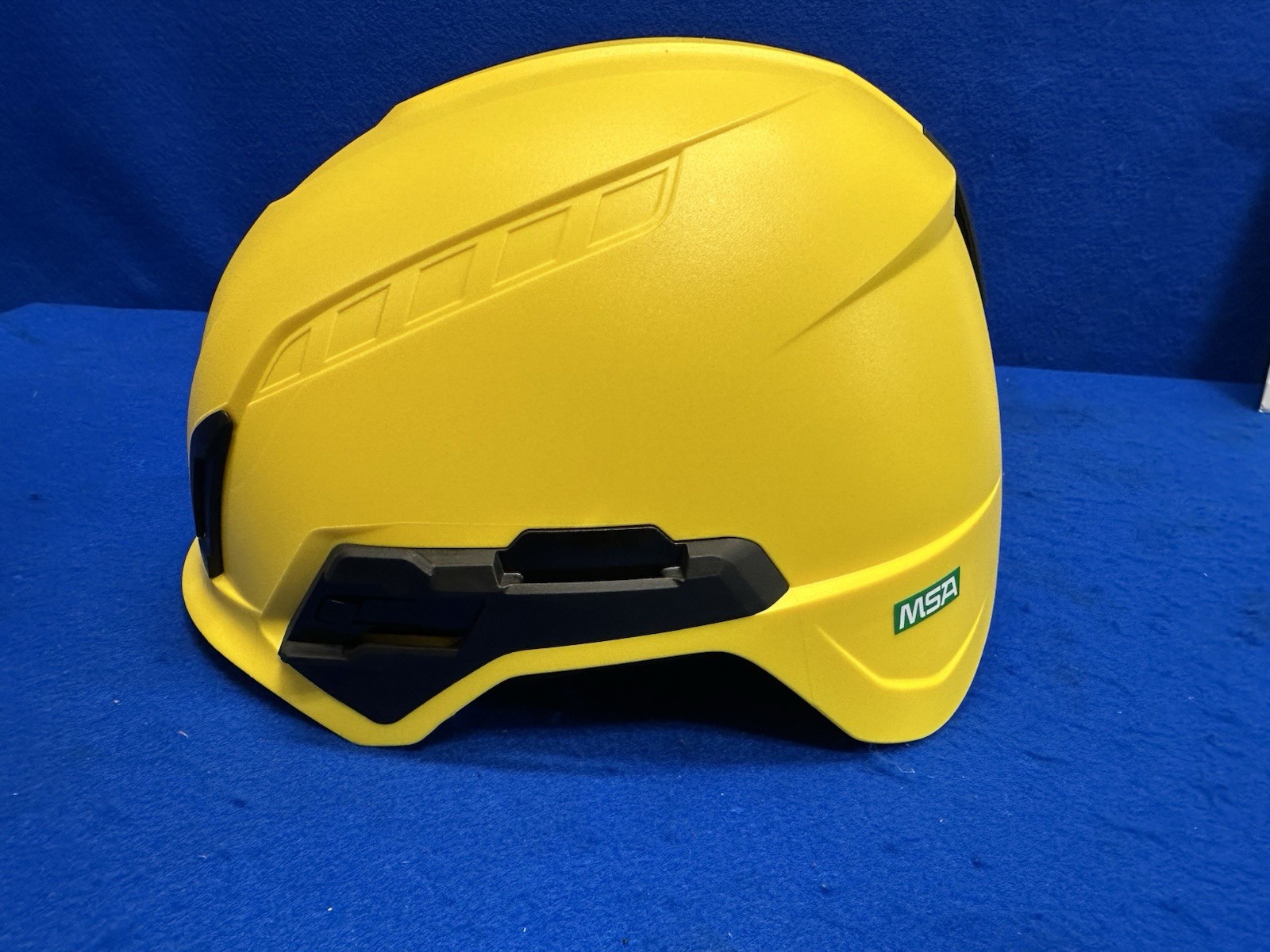 MSA V-Gard H2™ No Vent Safety Helmet – 10242637 (YELLOW)