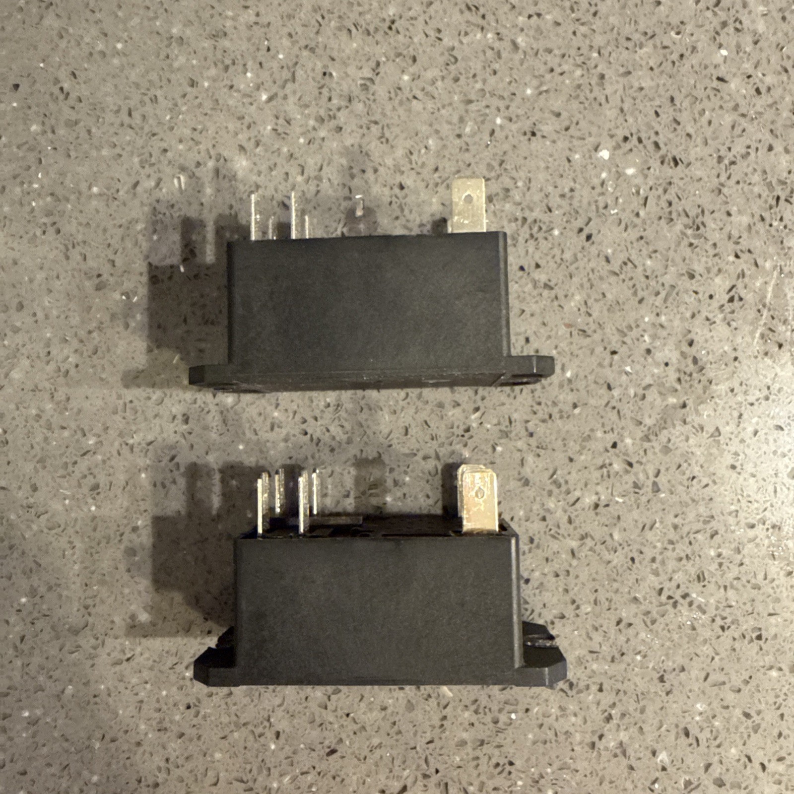 (2) TYCO POTTER & BRUMFIELD T92P7A22-120 RELAYS 30A 120VAC