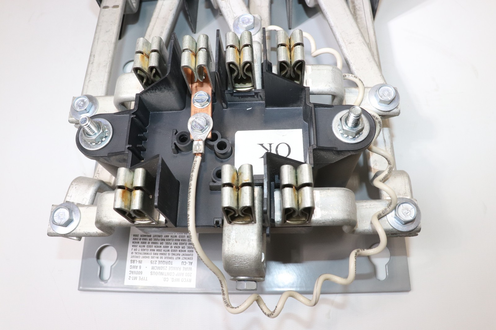 RYCO MT-2 200A 7-JAW METER SOCKET, 3-PHASE 600VAC, WIRE RANGE:250MCM-6AWG AL/CU