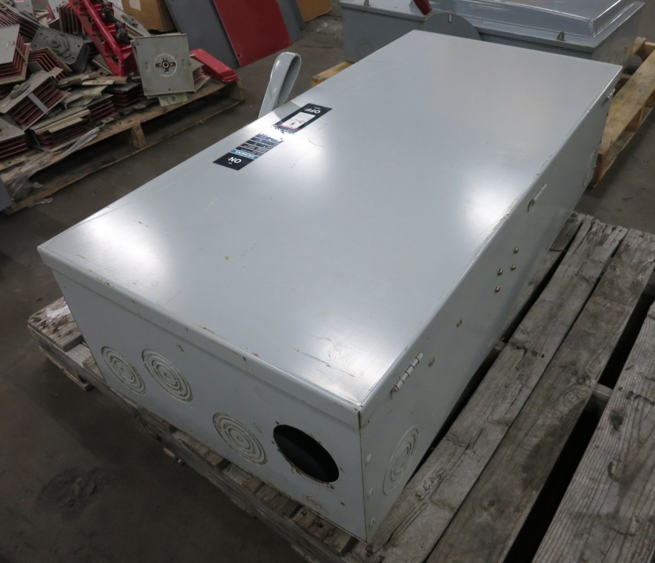 Siemens F356 600A 600V Heavy Duty Fusible Safety Switch Disconnect 600 Amp ITE