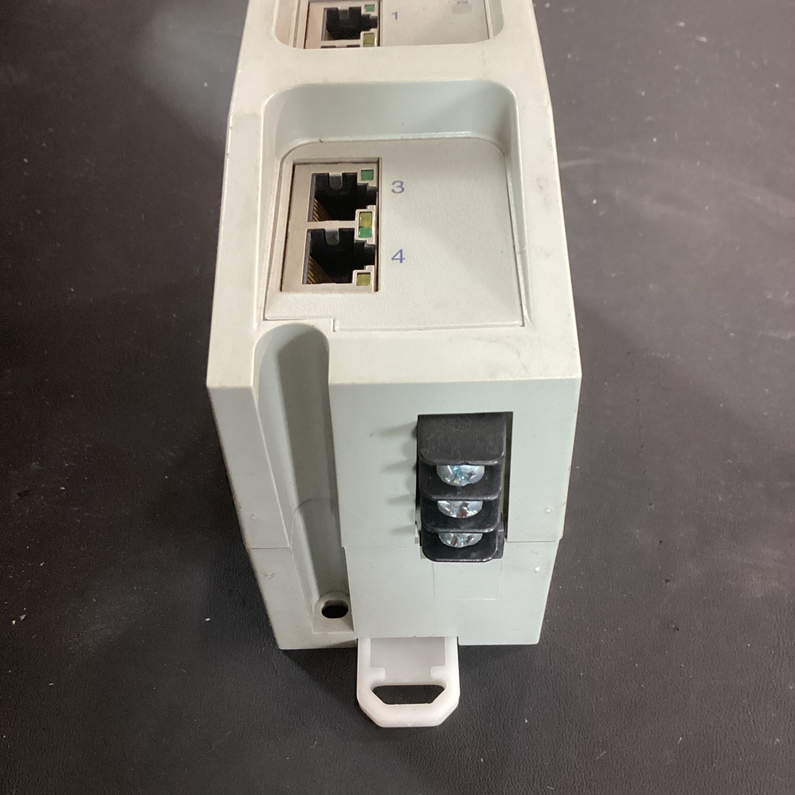9300-4EDM ALLEN BRADLEY 4-PORT ETHERNET DIAGNOSTIC MODULE Used