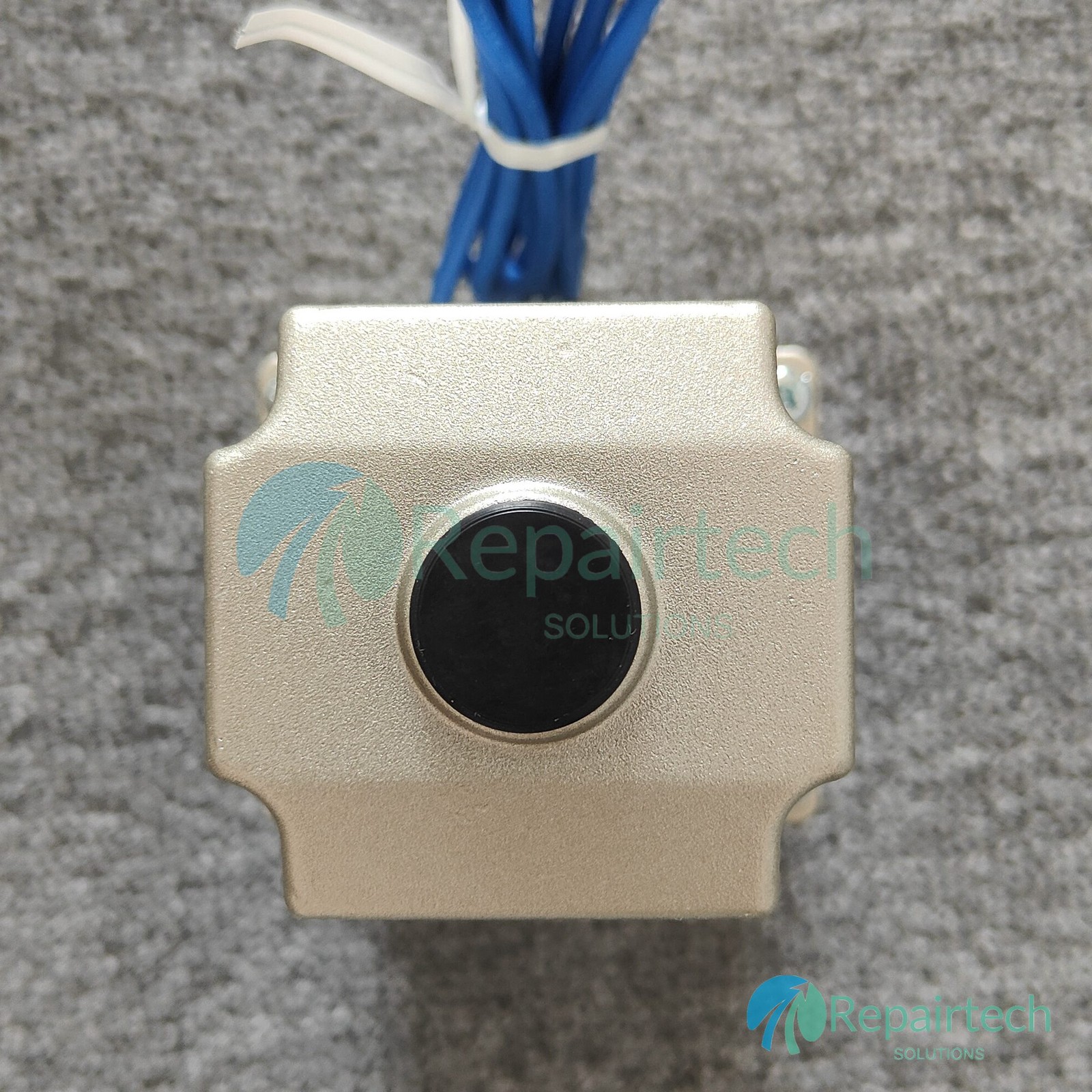 Brand 1Pcs VS3135-043 Fit SMC solenoid valve AC110V 50/60Hz,AC100-110V 50Hz