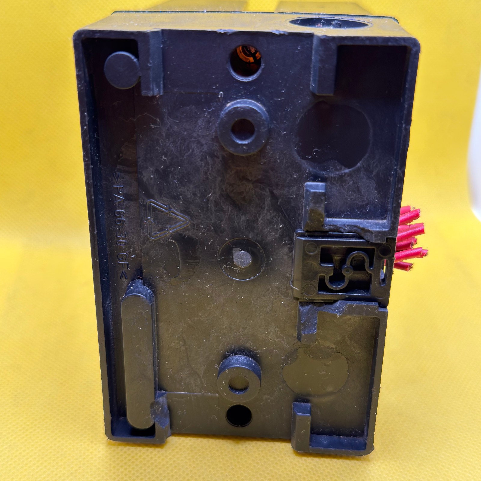 1 Pc Krom Schroder TC410-1N Valve Leakage Detector 84765830