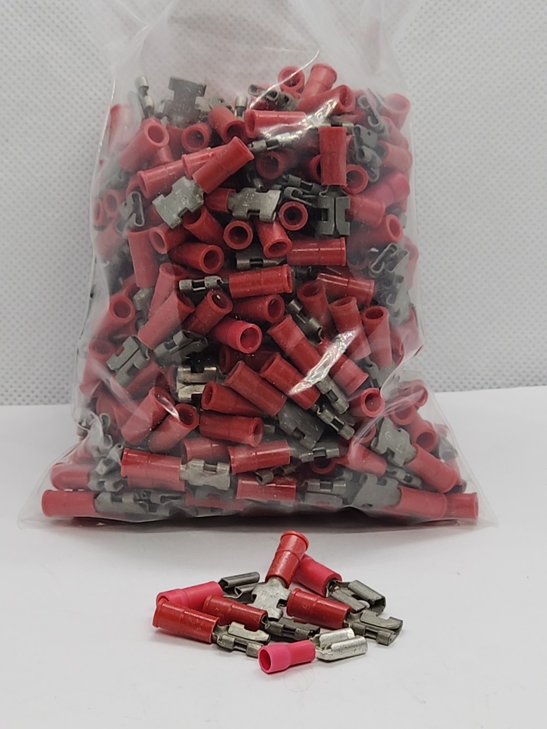 310 Pc – PANDUIT B-29-1101 1/4 18AWG TERMINAL CONNECTOR [RC 12-2]