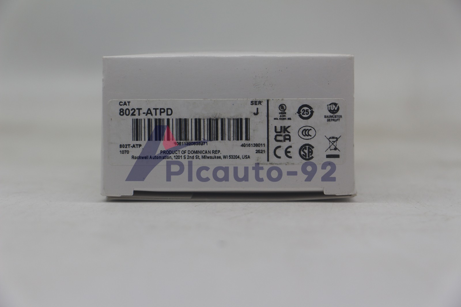 NEW Allen Bradley 802T-ATPD Metal Plug-In Oiltight Limit Switch Lever Type