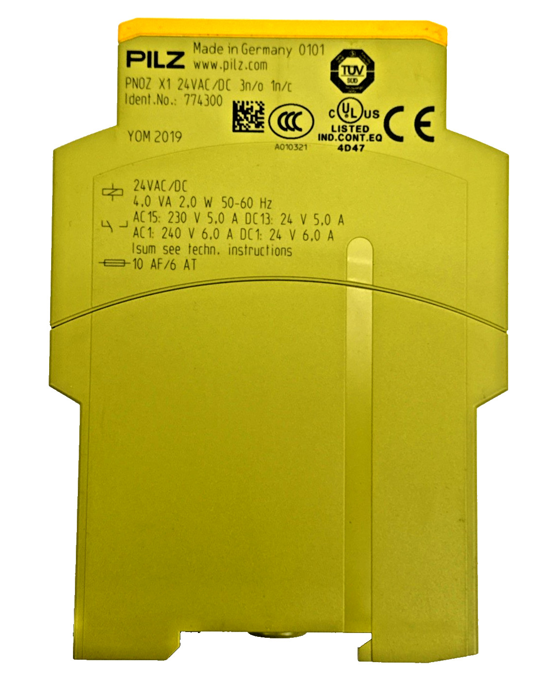PILZ 774300 24VAC/DC Safety Relay New