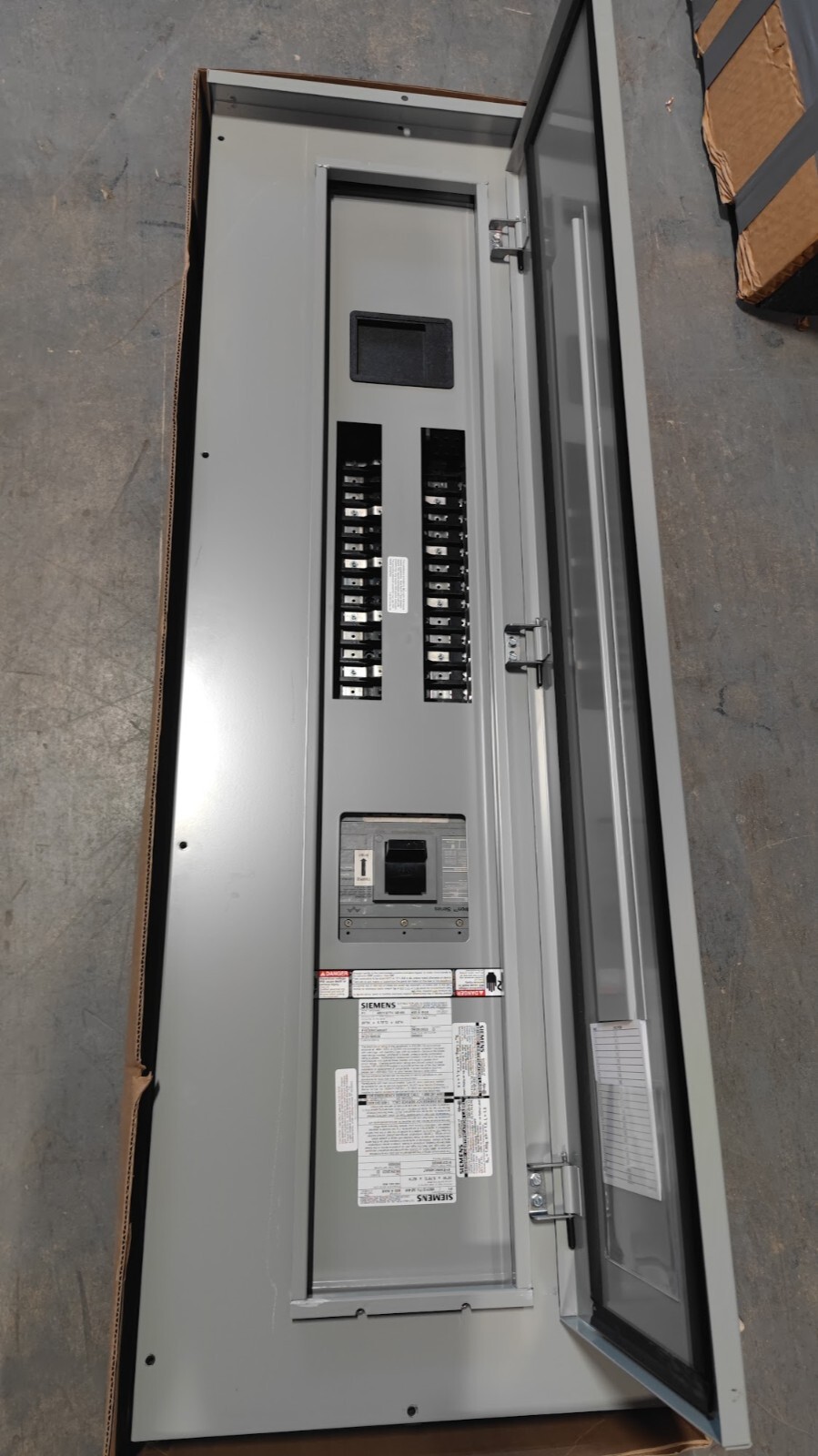 SIEMENS 400 AMP PANELBOARD 480 277V MLO 3PH/4W 30 Cir w USED MAIN NEMA 3R Outdoo