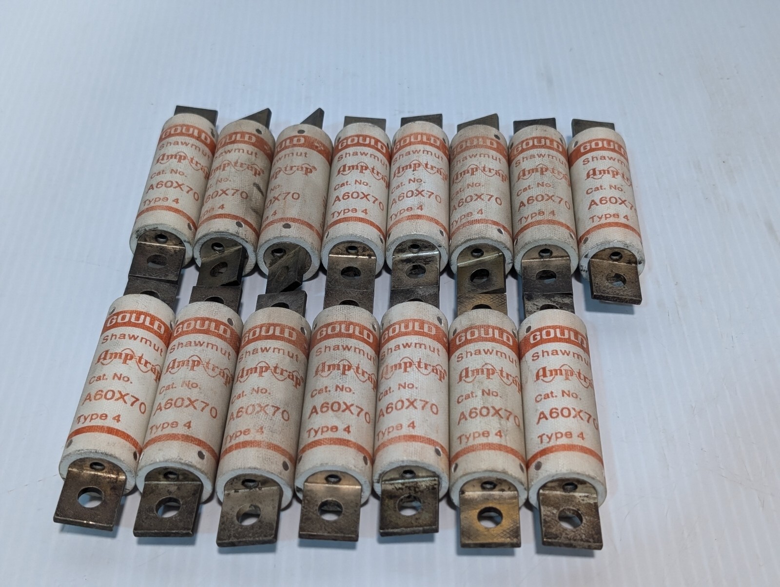 Lot of 15 Gould Shawmut A60X70 Fuses, 70A, 600VAC – Free Returns