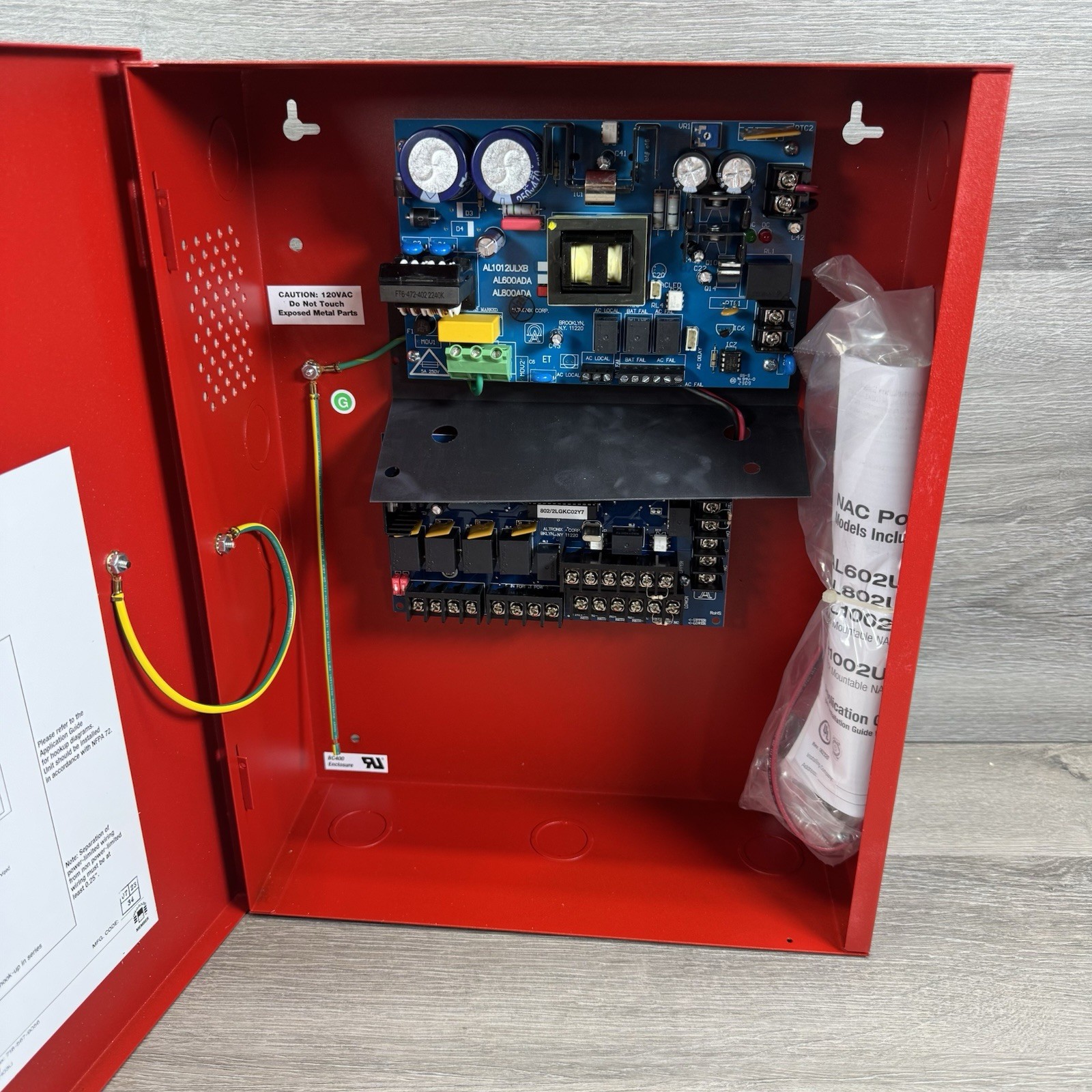 Altronix AL802ULADA Power Extender Power Supply Charger