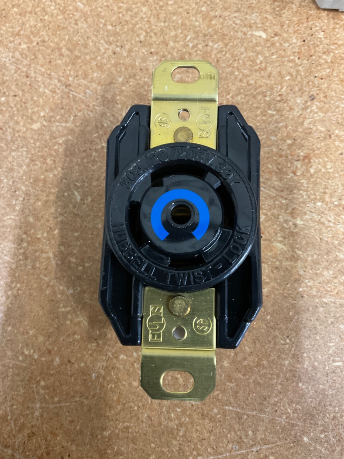 Hubbell Twist-Lock Mounted Receptacle 30A.120/208V.30Y L21-30R HBL2810